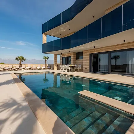 Вилла Seaside Luxury With A Swimming Pool Privlaka, Zadar - 23518
