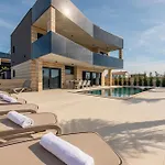 Villa Seaside Luxury With A Swimming Pool Privlaka, Zadar - 23518 Privlaka (Zadar)