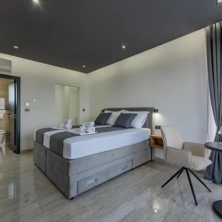 Villa Seaside Luxury With A Swimming Pool Privlaka, Zadar - 23518 Privlaka (Zadar)